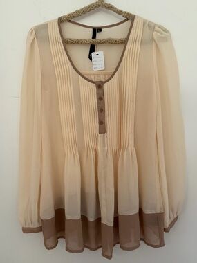 Bellatrix Cream Blouse with Brown Contrast Trim